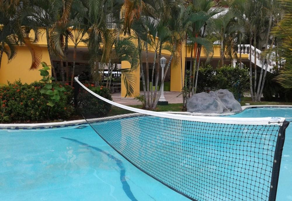 Hotel Palma Real Sambo Creek Exteriör bild